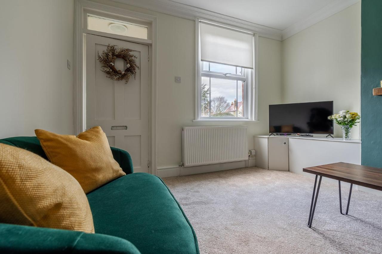 Wrea Cottage, 2 Bedrooms Wifi & Parking Near Ribby Hall Wrea Green Exterior foto